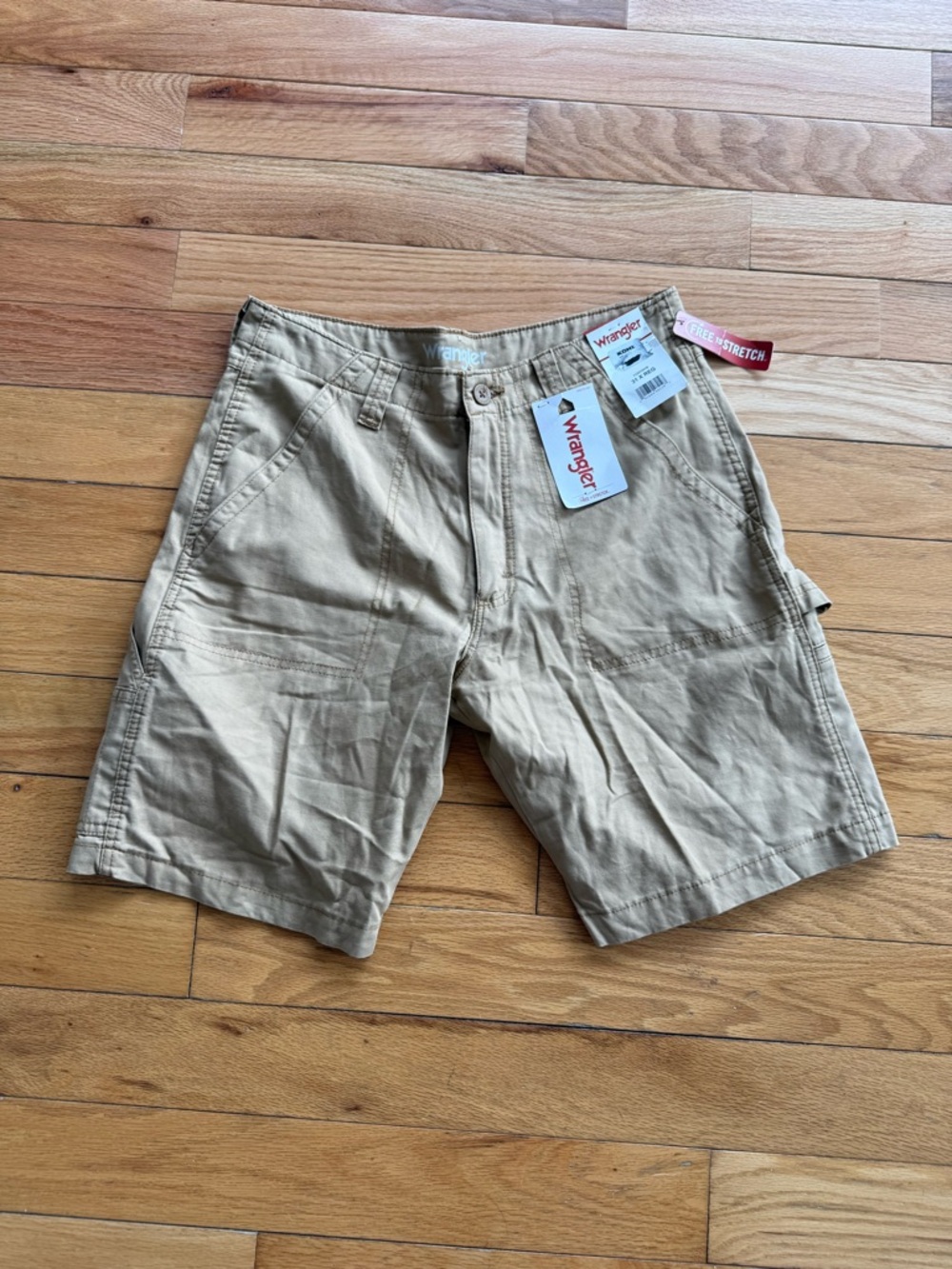 Wrangler Men's Tan Stretch Utility Shorts NWT